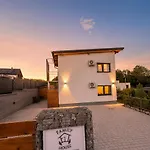 Apartmán Familyfithouse